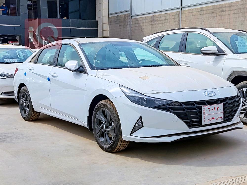 هیوندای ئەلەنترا